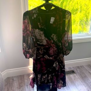Brand new Le Chateau dress. Size L.